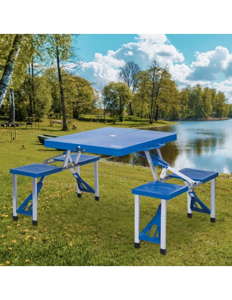 Mesa dobrável com 4 bancos