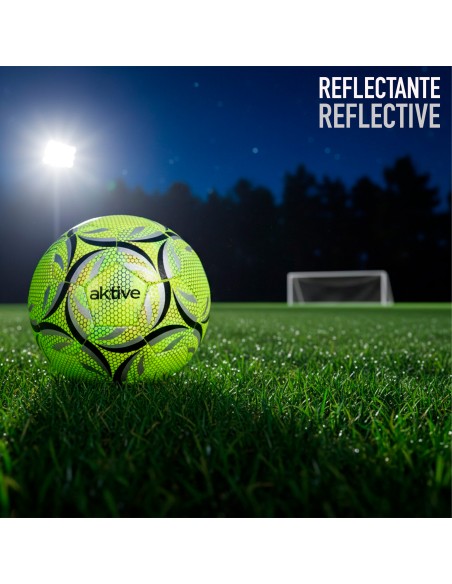 Bola de futebol refletiva em PU D21 cm