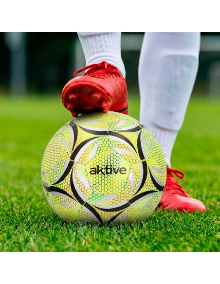 Bola de futebol refletiva em PU D21 cm