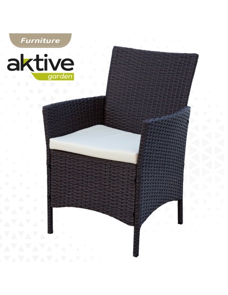 Conjunto grande de mesa de jardim de vime e 4 cadeiras